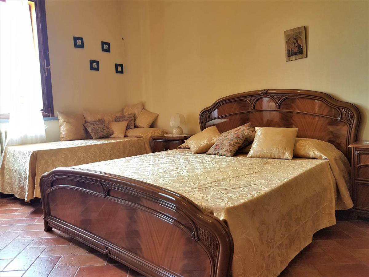 Villa In Campagna Costa Al Bagno Монтополи-ин-Валь-д'Арно Экстерьер фото